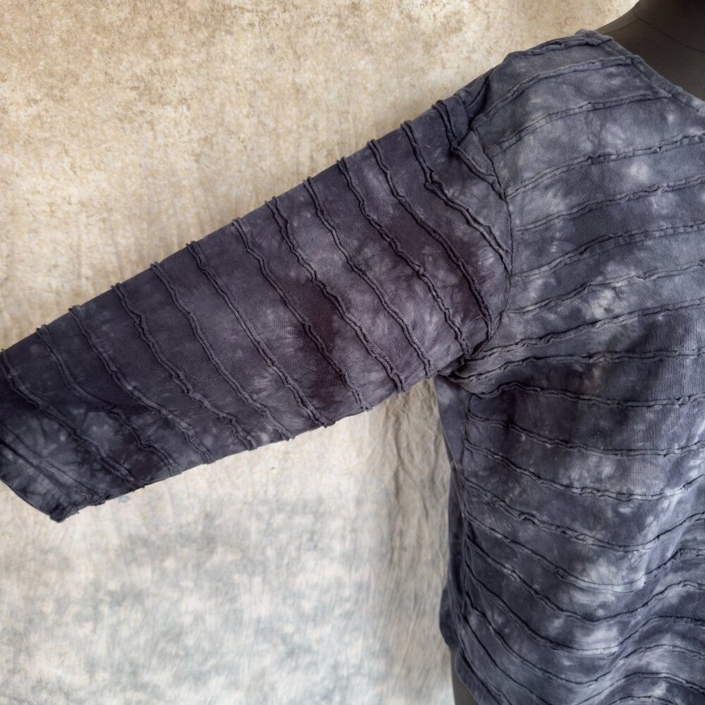 Lula-B Tie Dye Raw Edge Seams 3/4 Sleeve Top - X - Picture 2 of 7